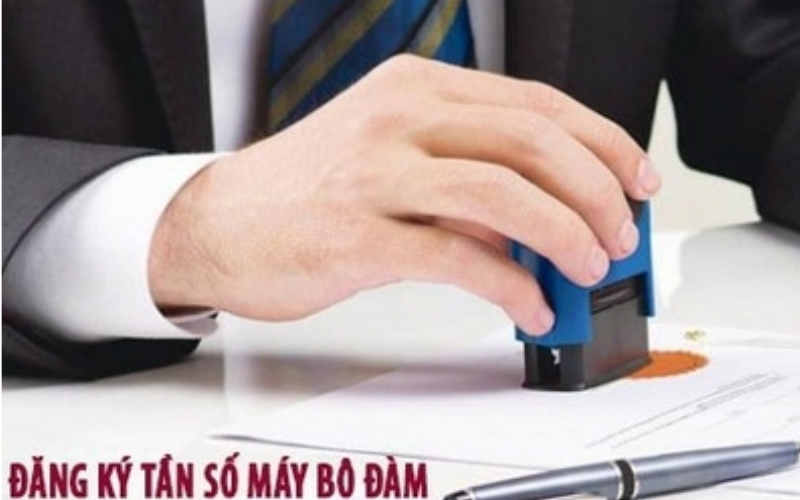sử dụng bộ đàm có phải đăng ký